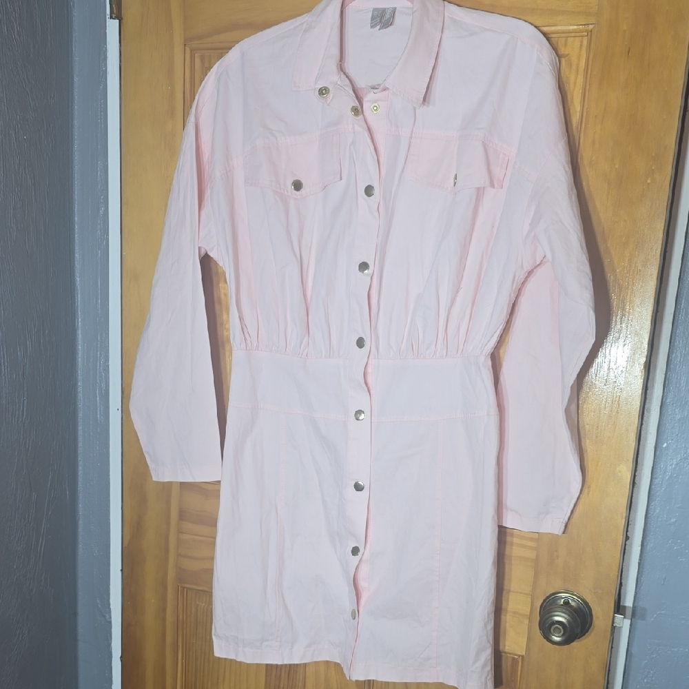 BOX B. ASOS Blush Pink Button-Up Dress Size 6